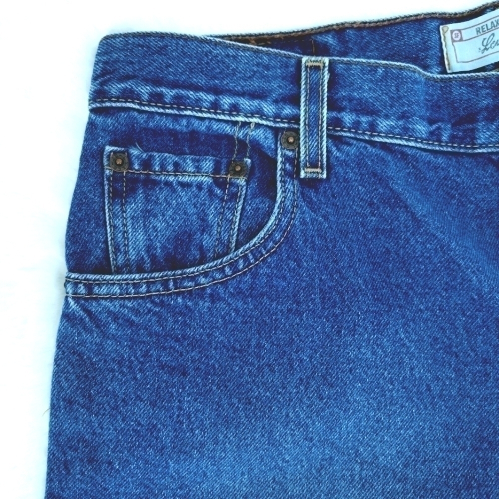 Levi's Women's 16M High Rise Vtg Cotton Mom Pants - Picture 4 of 16